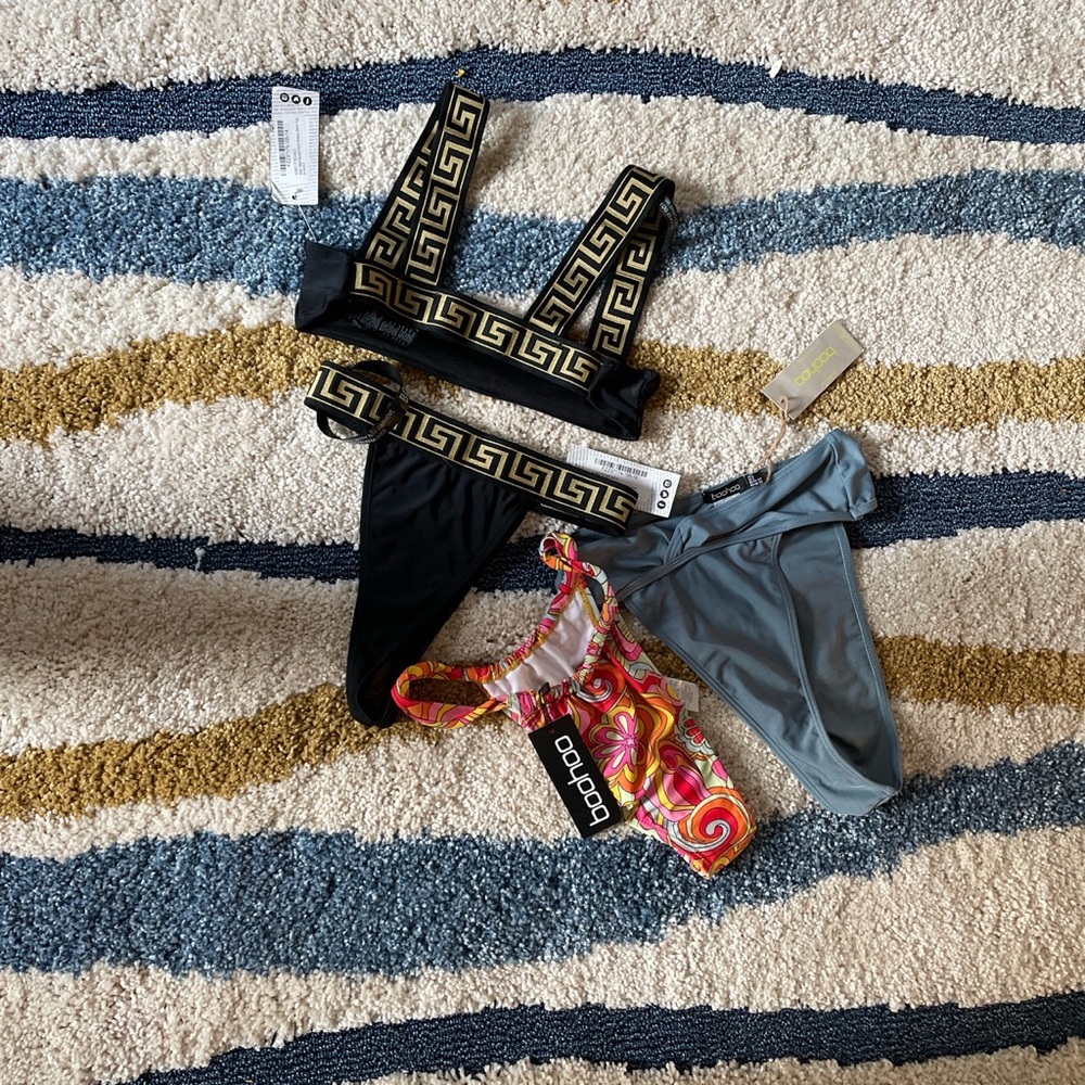 Boo hoo swimsuit bundle!